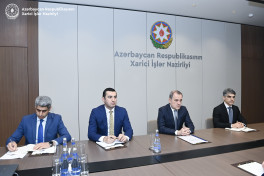 Azerbaijani FM meets with outgoing Israeli ambassador