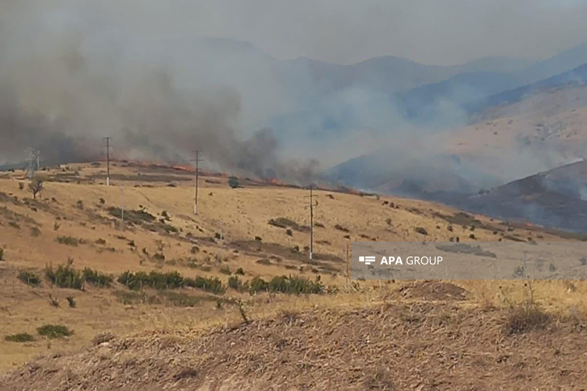Fire in direction of Hadrut settlement in Fuzuli still ongoing -PHOTO 