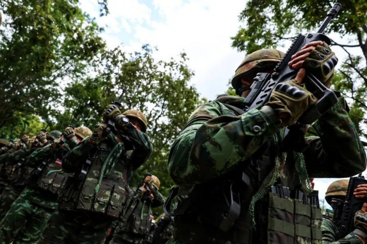 Death toll rises to 16, more than 120,000 displaced in Thai-Cambodia clashes