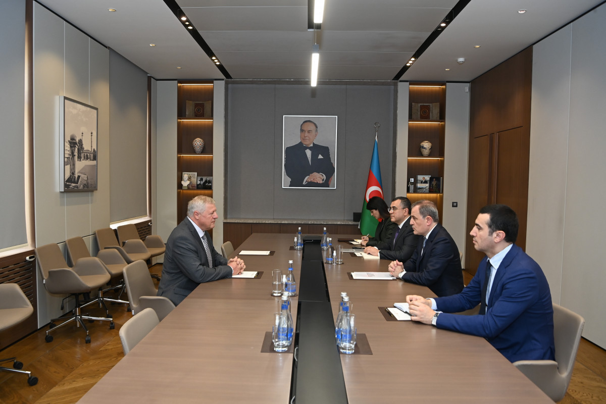 Azerbaijani FM receives Slovak ambassador marking end of diplomatic tenure