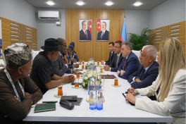 Hakan Fidan and Selçuk Bayraktar visit Azerbaijan’s defense industry booth at IDEF 2025