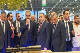 Hakan Fidan and Selçuk Bayraktar visit Azerbaijan’s defense industry booth at IDEF 2025