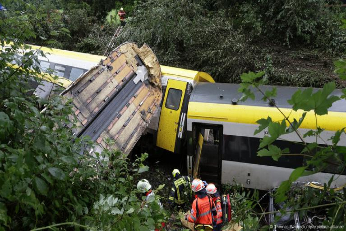 Several killed in train crash in Germany