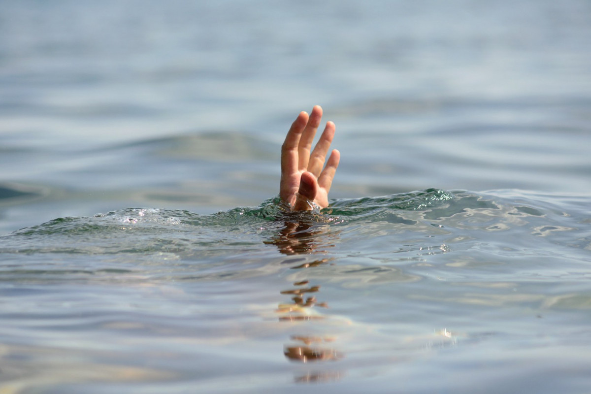 Azerbaijan MES recovers bodies of two people who drowned in Novkhani