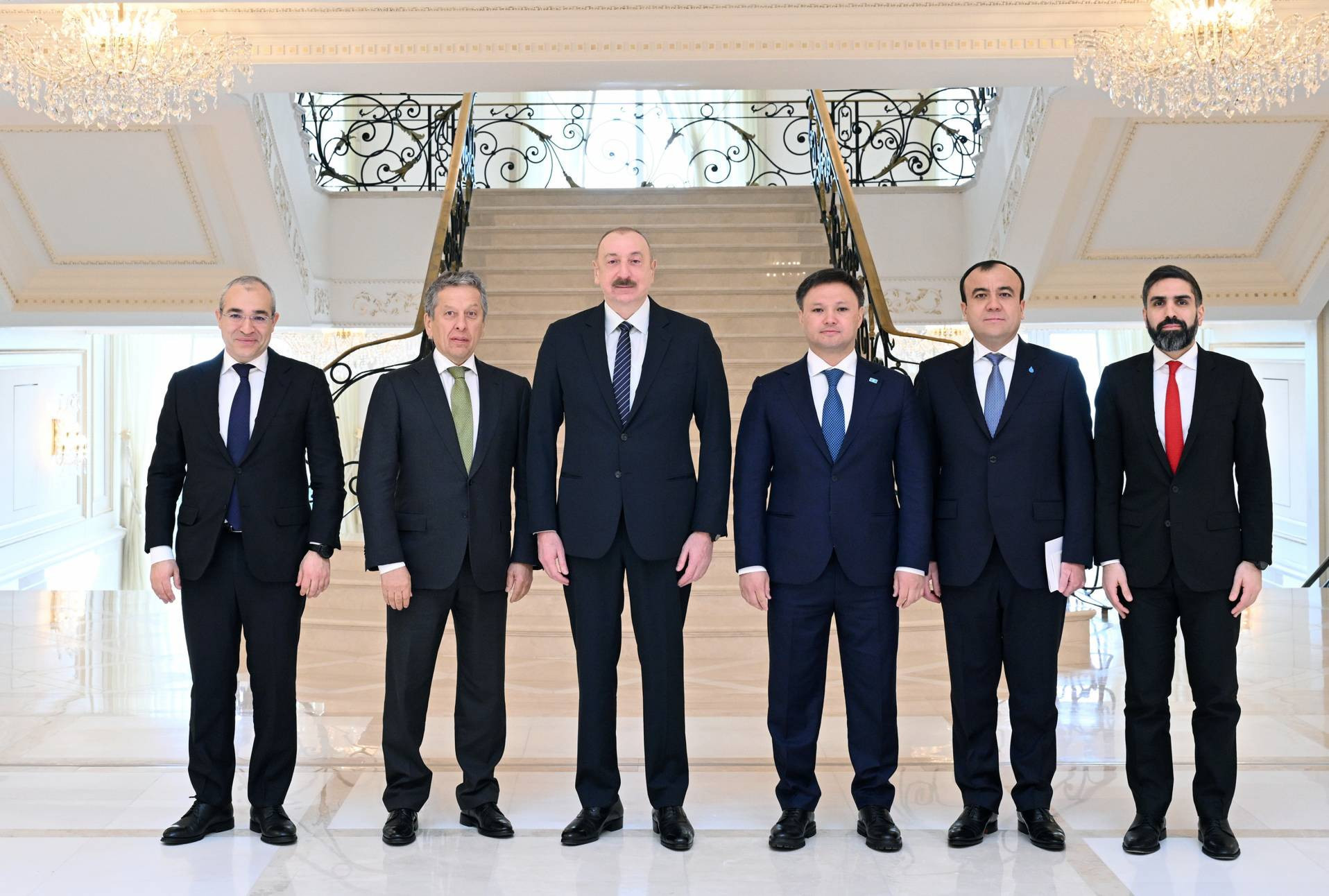 President Ilham Aliyev receives heads of Tatneft, KazMunayGaz and Uzbekneftegaz companies