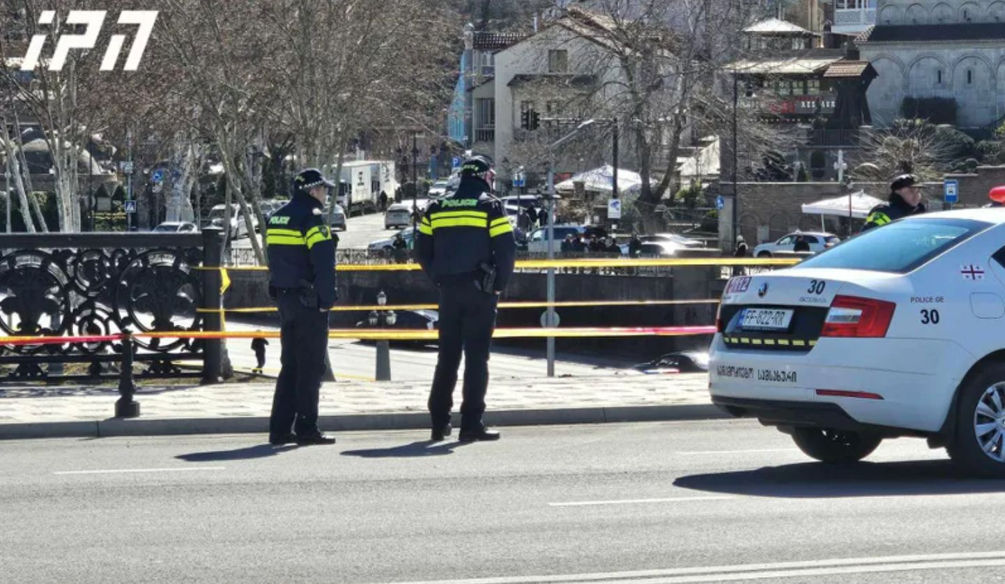 Body found in car that fell into Kura River in Tbilisi -UPDATED 