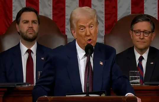 Trump says Zelensky ready to sign a deal