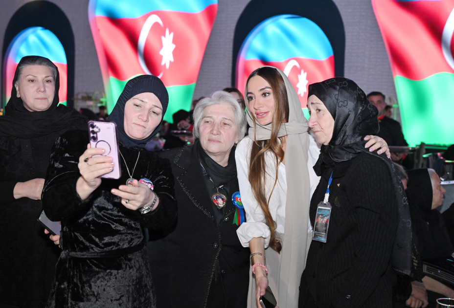 Arzu Aliyeva attends Iftar ceremony with mothers of martyrs