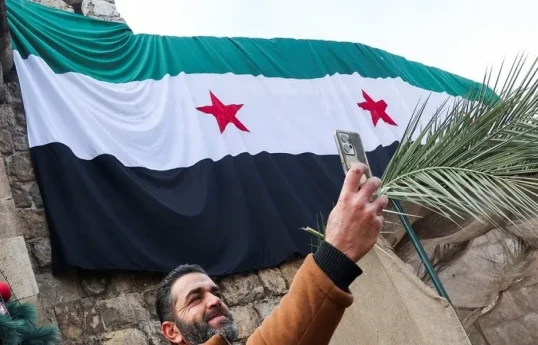 UK lifts sanctions against 24 Syrian entities including central bank