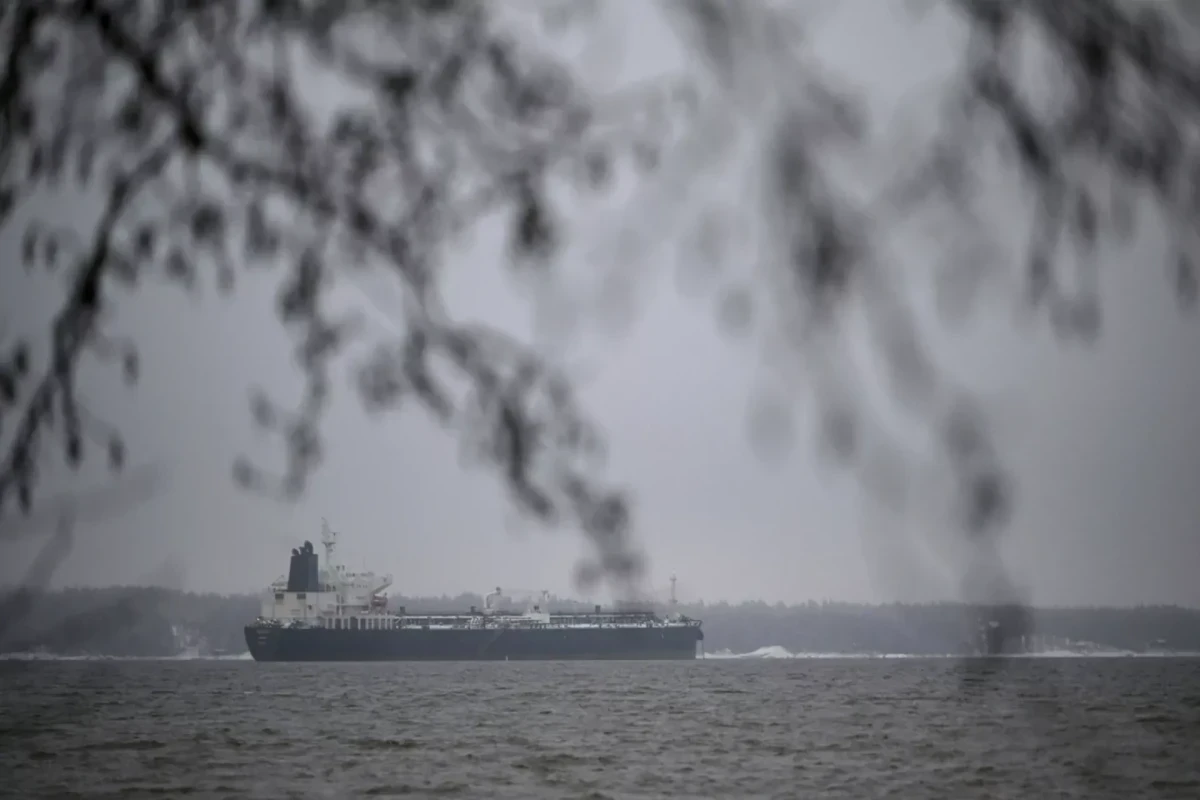 Oil tanker and cargo vessel collide in North Sea off English coast, more than 30 people brought to shore -UPDATED 