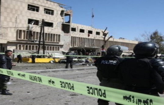 Gunmen attack security building in Syrian capital