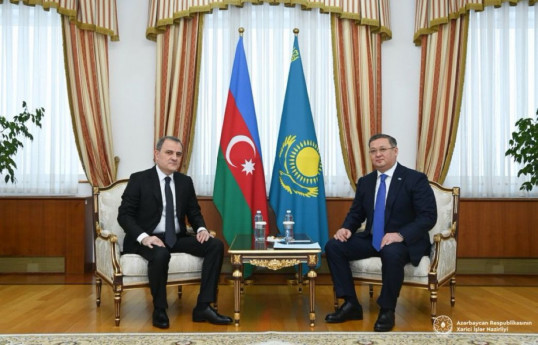 Azerbaijan and Kazakhstan foreign ministers hold meeting