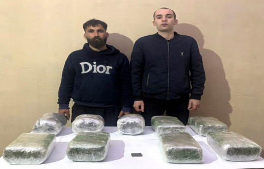 Azerbaijan detains individuals attempting to smuggle large sums of drugs from Iran