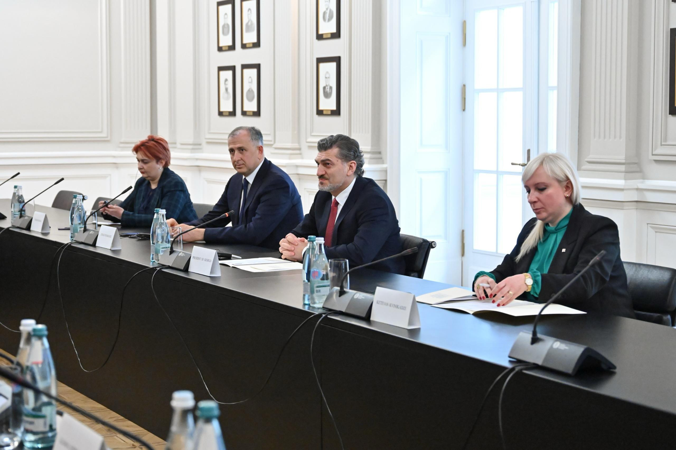 Georgian President expresses gratitude to Azerbaijan for support to his country -UPDATED 