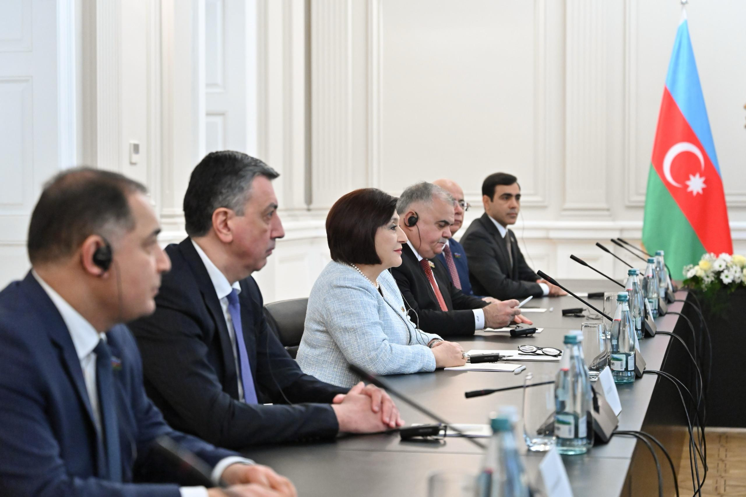 Georgian President expresses gratitude to Azerbaijan for support to his country -UPDATED 