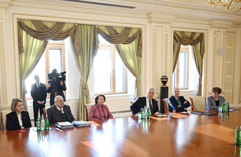 President Ilham Aliyev received co-chairs and members of Board of Trustees of Nizami Ganjavi International Center -UPDATED 