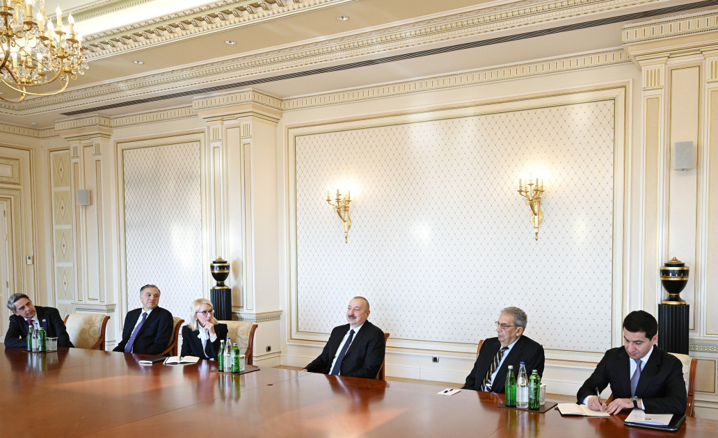 President Ilham Aliyev received co-chairs and members of Board of Trustees of Nizami Ganjavi International Center -UPDATED 