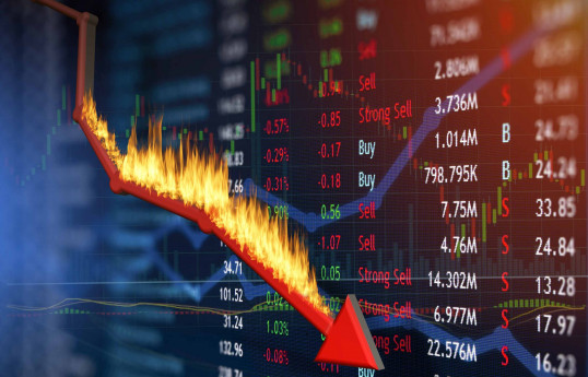 U.S. stocks close mixed as weak CPI growth eases concerns