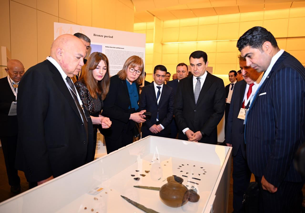 Baku hosts international conference on protection of ancient human settlements