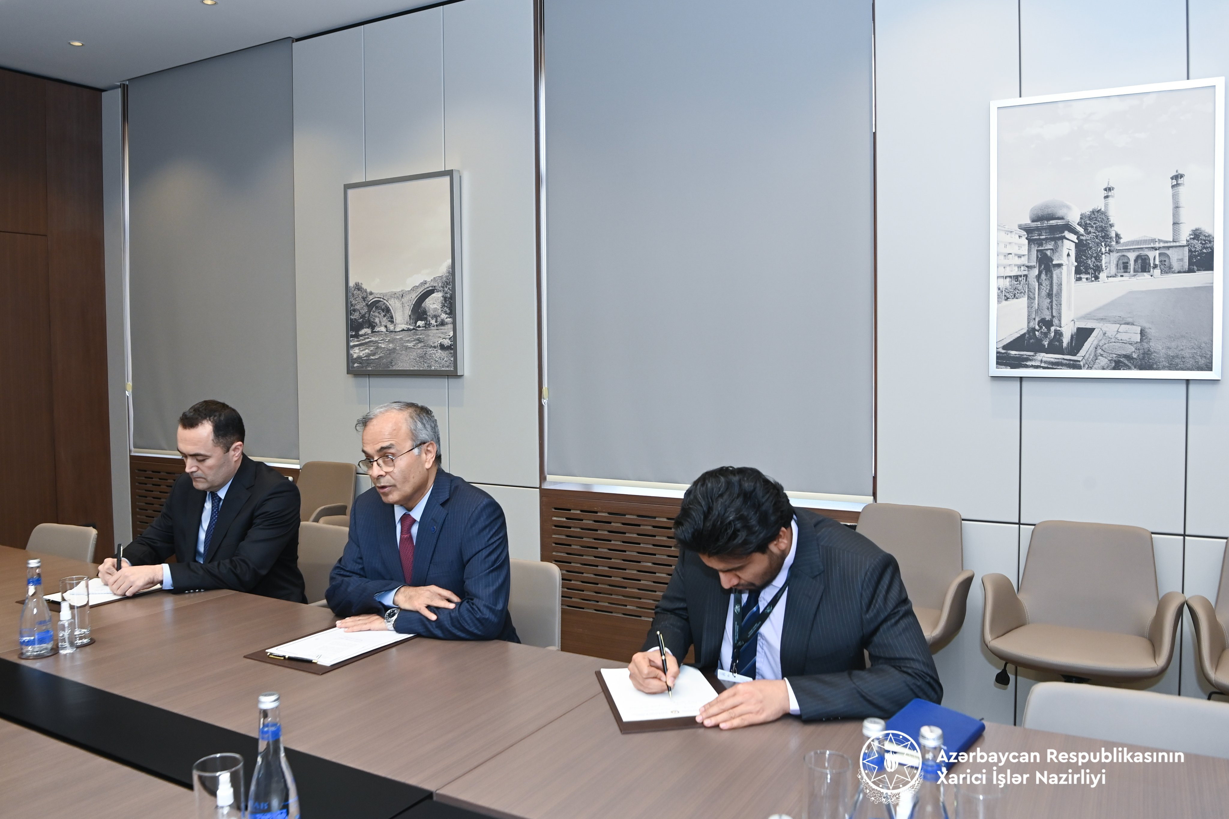 Azerbaijani FM meets with Secretary General of Economic Cooperation Organization