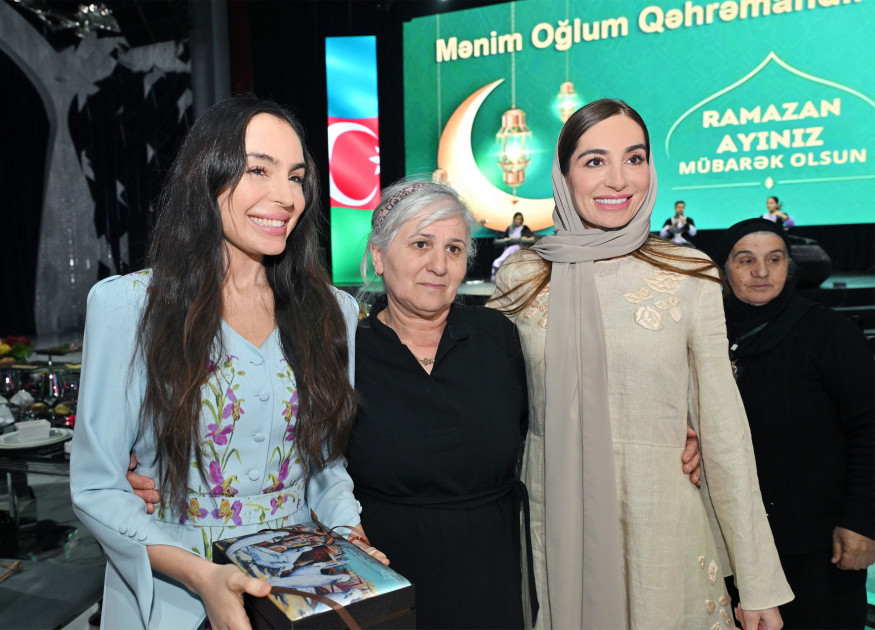 Leyla Aliyeva and Arzu Aliyeva attend Iftar ceremony with mothers of martyrs-PHOTO 