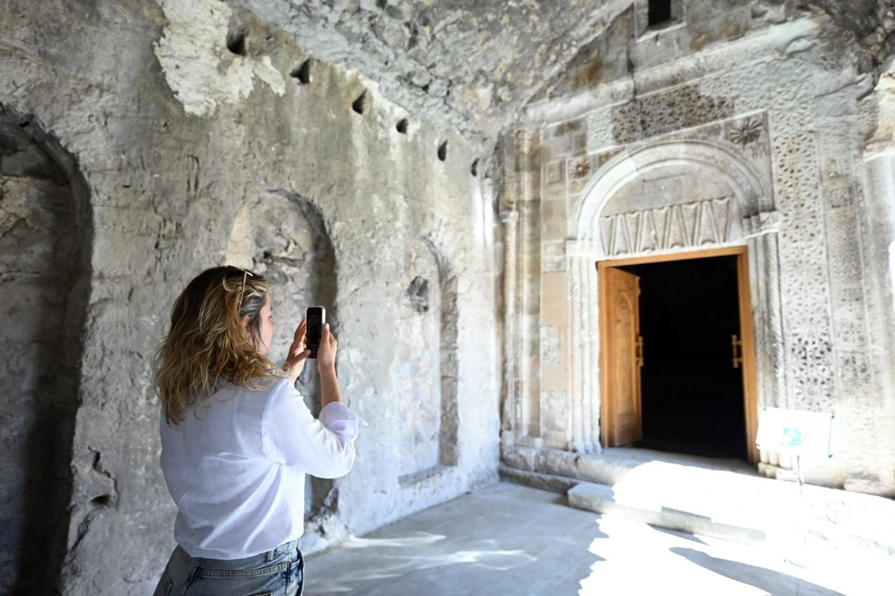 Foreign participants of conference in Baku visited Khudavang Monastery