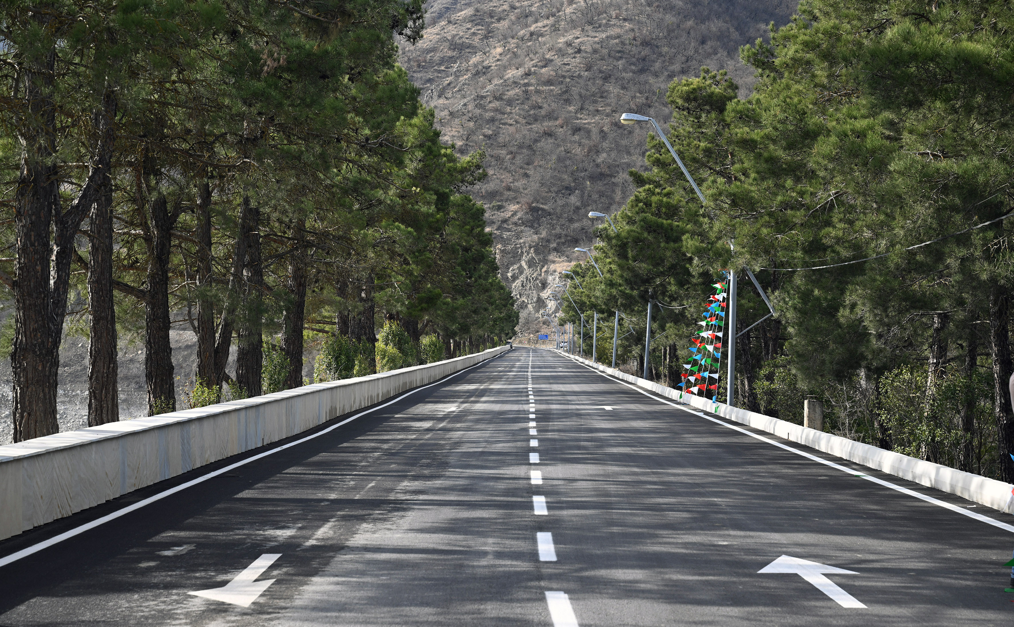 President Ilham Aliyev and First Lady Mehriban Aliyeva attended inauguration of highway from Sarsang Reservoir to Umudlu village in Aghdara -UPDATED 