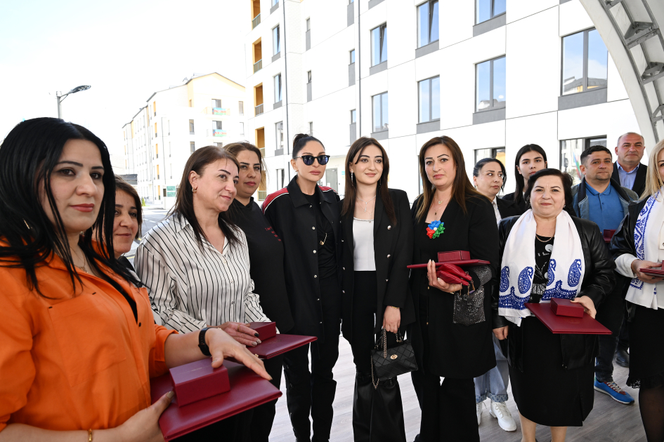 Residential complex inaugurated in Sugovushan village in Aghdara, with keys to apartments handed over to residents