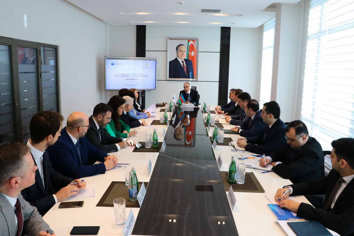 OECD Anti-Corruption Network experts visit Azerbaijan