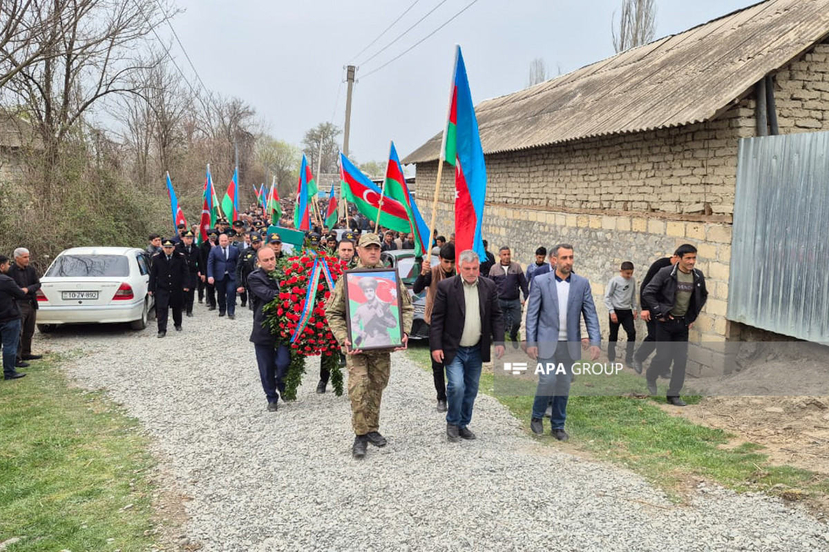 Remains of Dashgin Behbudov who went missing in I Garabagh War buried in Goychay-PHOTO 