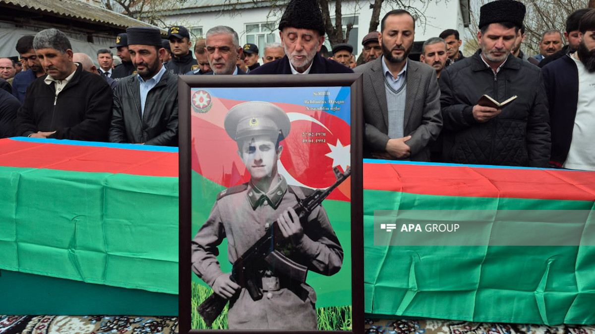 Remains of Dashgin Behbudov who went missing in I Garabagh War buried in Goychay-PHOTO 