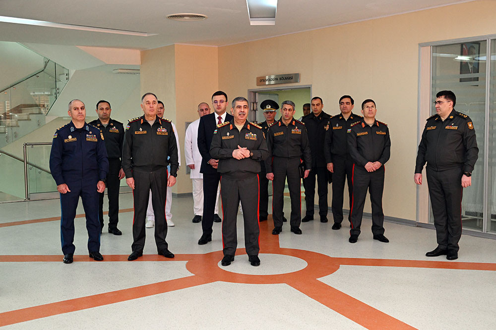 Azerbaijan Defense Ministry’s leadership visits Main Clinical Hospital-VIDEO 