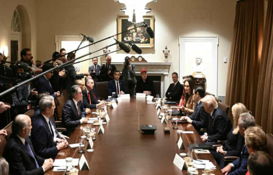 US President expects to sign Ukraine minerals deal soon