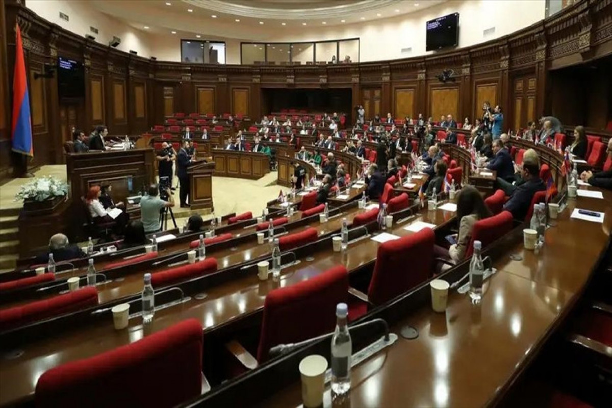 Armenian Parliament adopts draft law on launching EU membership process