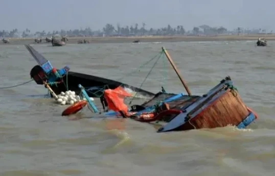 13 people killed after boat capsizes in N. Zambia