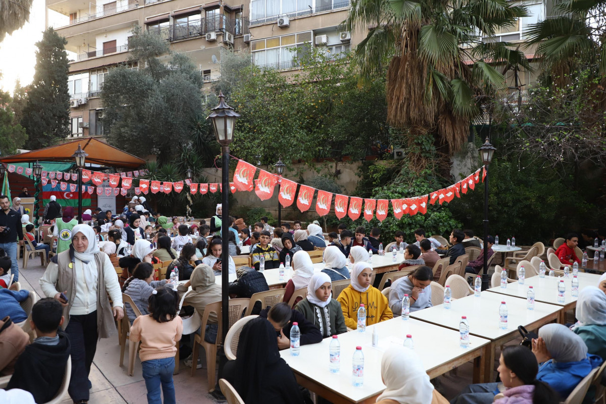 Azerbaijani Embassy in Syria organizes Iftar for 1,000 orphaned children in Damascus