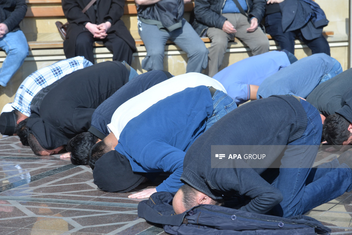Eid prayers are being performed in mosques to mark the end of the month of Ramadan-PHOTOSESSION 