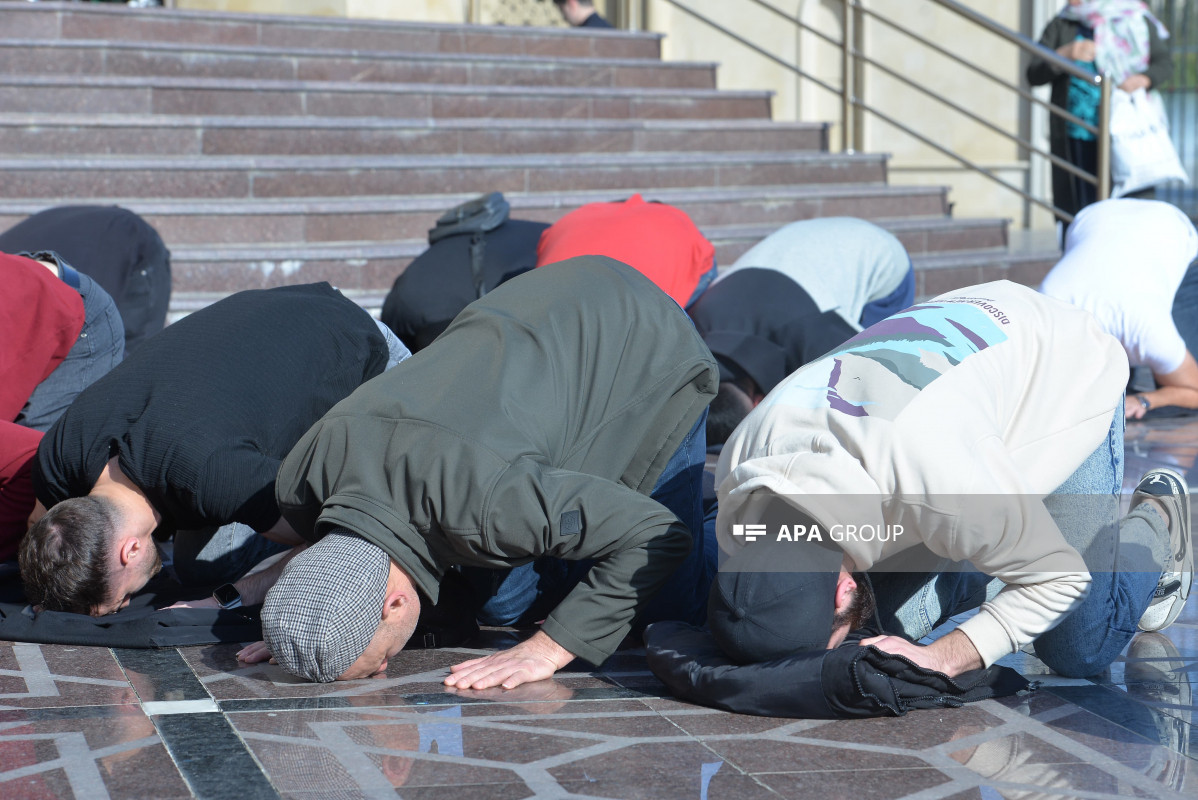 Eid prayers are being performed in mosques to mark the end of the month of Ramadan-PHOTOSESSION 