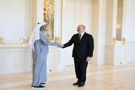 President Ilham Aliyev received business delegation from United Arab Emirates