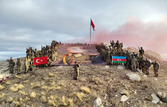 Mountain Commando Course involving Combined Arms Army servicemen ends