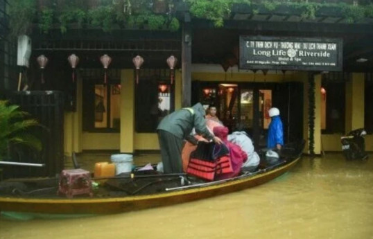 28 dead, 6 missing in Vietnam floods