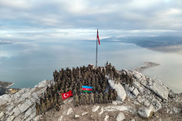Mountain Commando Course involving Combined Arms Army servicemen ends