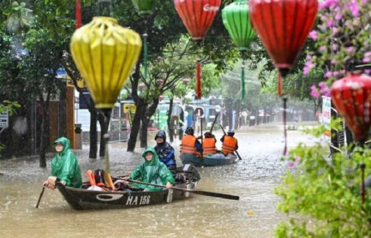 Death toll rises to 35 in central Vietnam floods