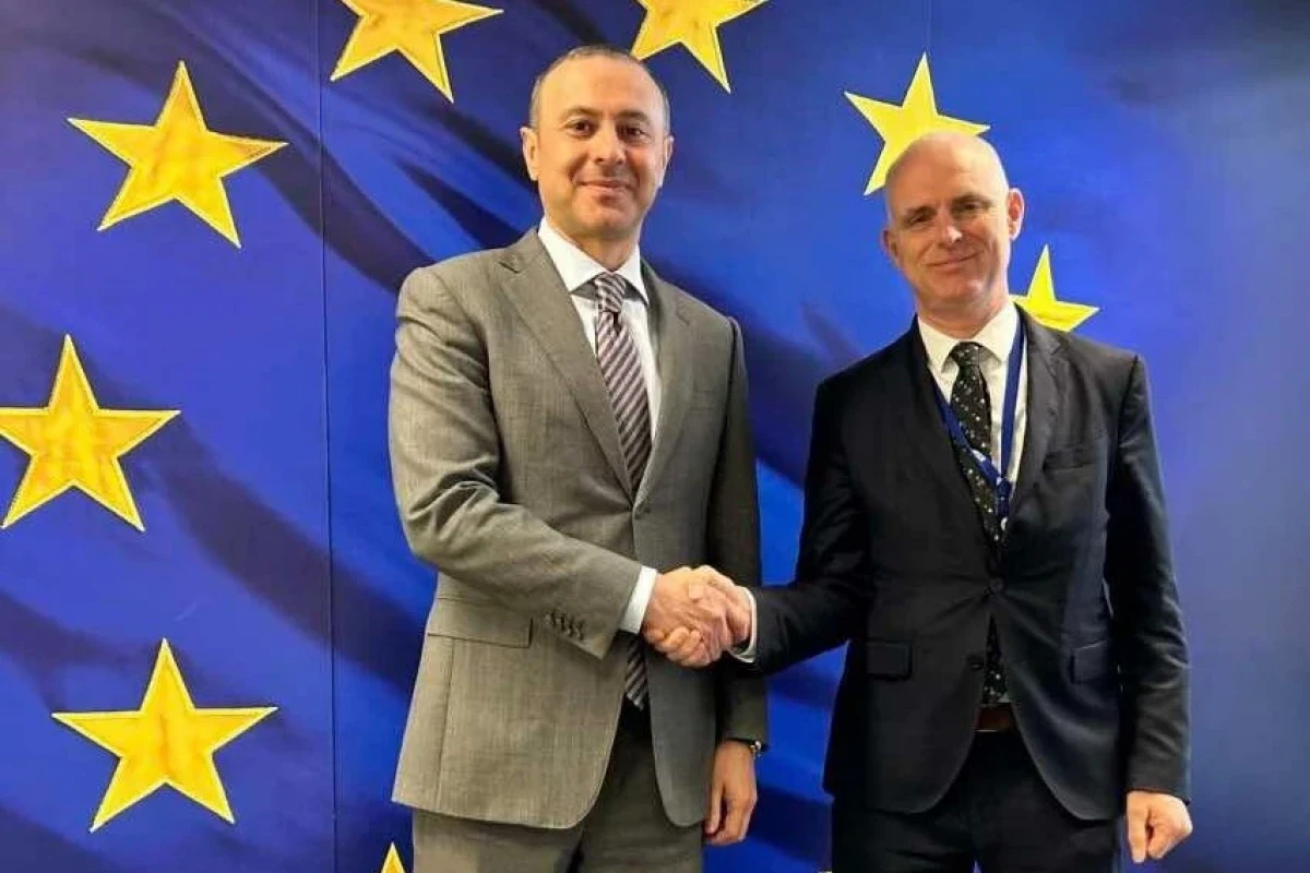 Armen Grigoryan, Simon Mordue