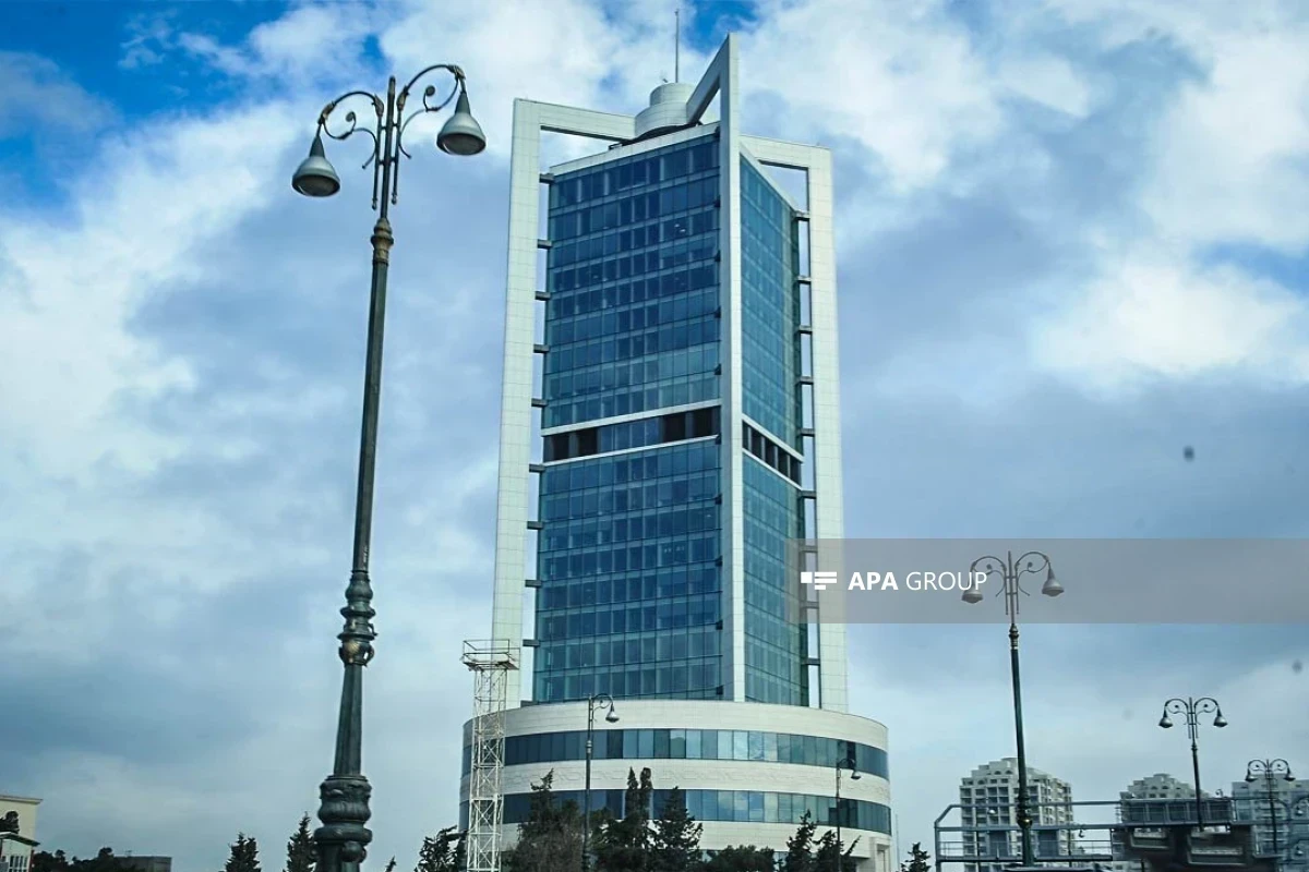 Total volume of transfers from Azerbaijan