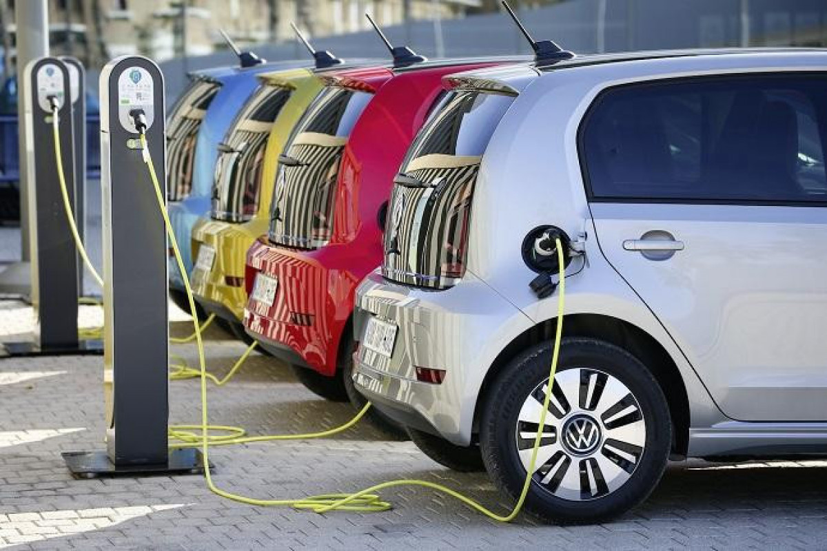 Electric vehicles in Azerbaijan to be subject to VAT starting next year, says customs chairman