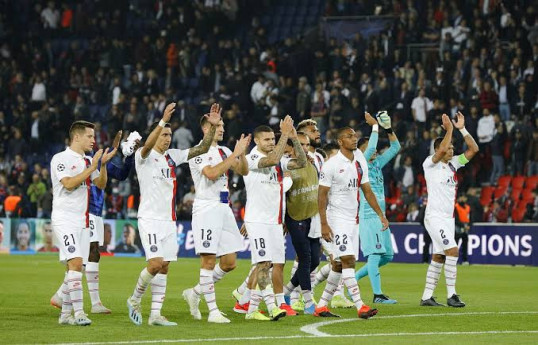 Bayern Munich beat PSG in Champions League