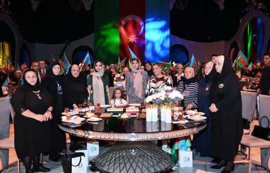 Event dedicated to 5th anniversary of Victory in Patriotic War marked with participation of martyrs’ mothers
