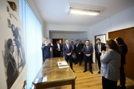 Azerbaijan, Romania explore enhancing partnerships between national news agencies