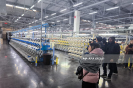 Azerbaijan places $7.5 million carpet order with Khiva Carpet Factory in Uzbekistan -PHOTO 